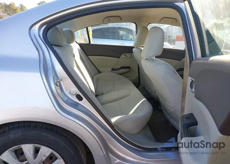 2012 Honda Civic Lx z USA, uszkodzony, nr VIN 19XFB2F52CE084661